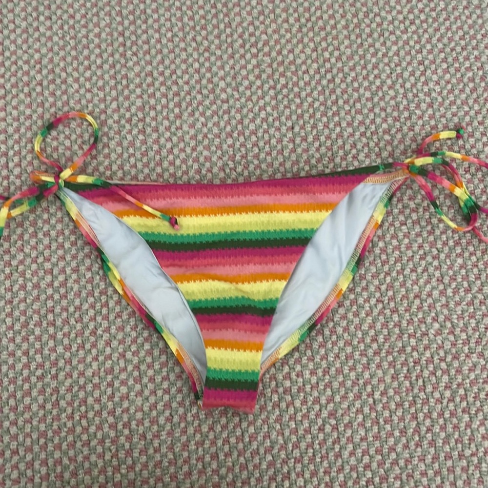 L space bikini bottom